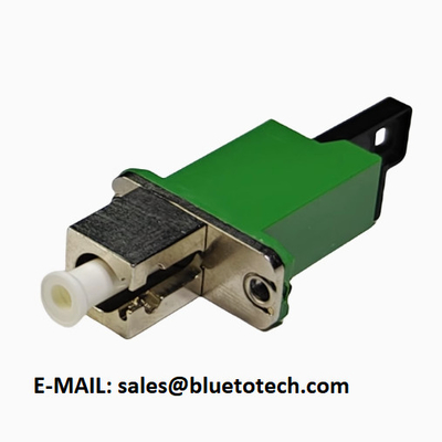 Adaptador híbrido de fibra óptica de modo único verde Simplex E2000/APC a LC/APC en stock
